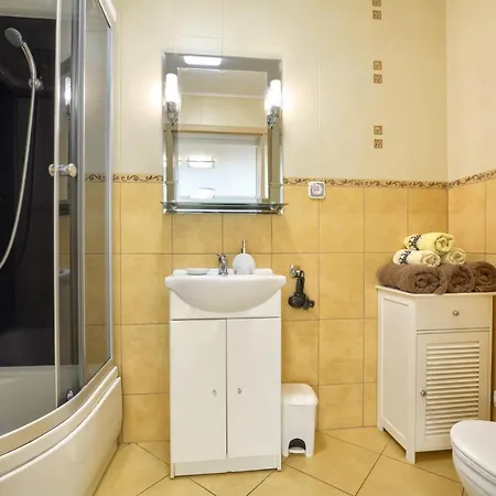 Sloneczny Apartment *